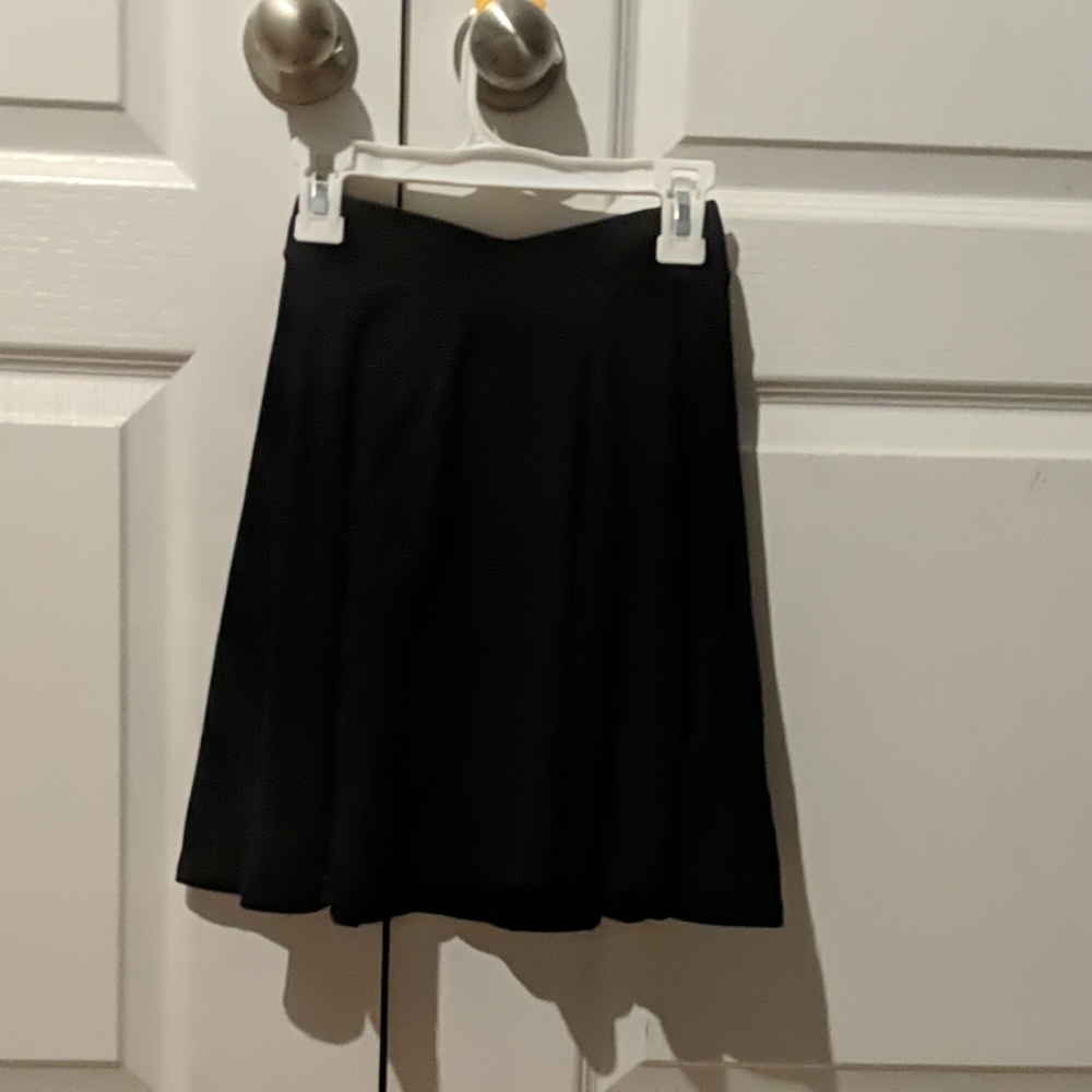 Black skirt